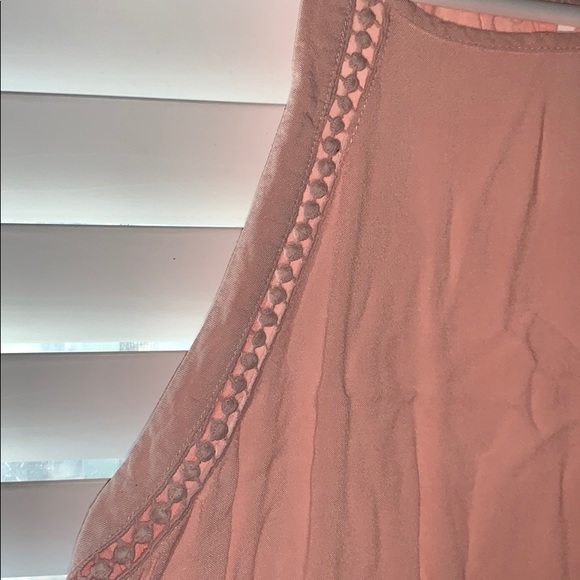 pink tank top - Picture 2 of 5
